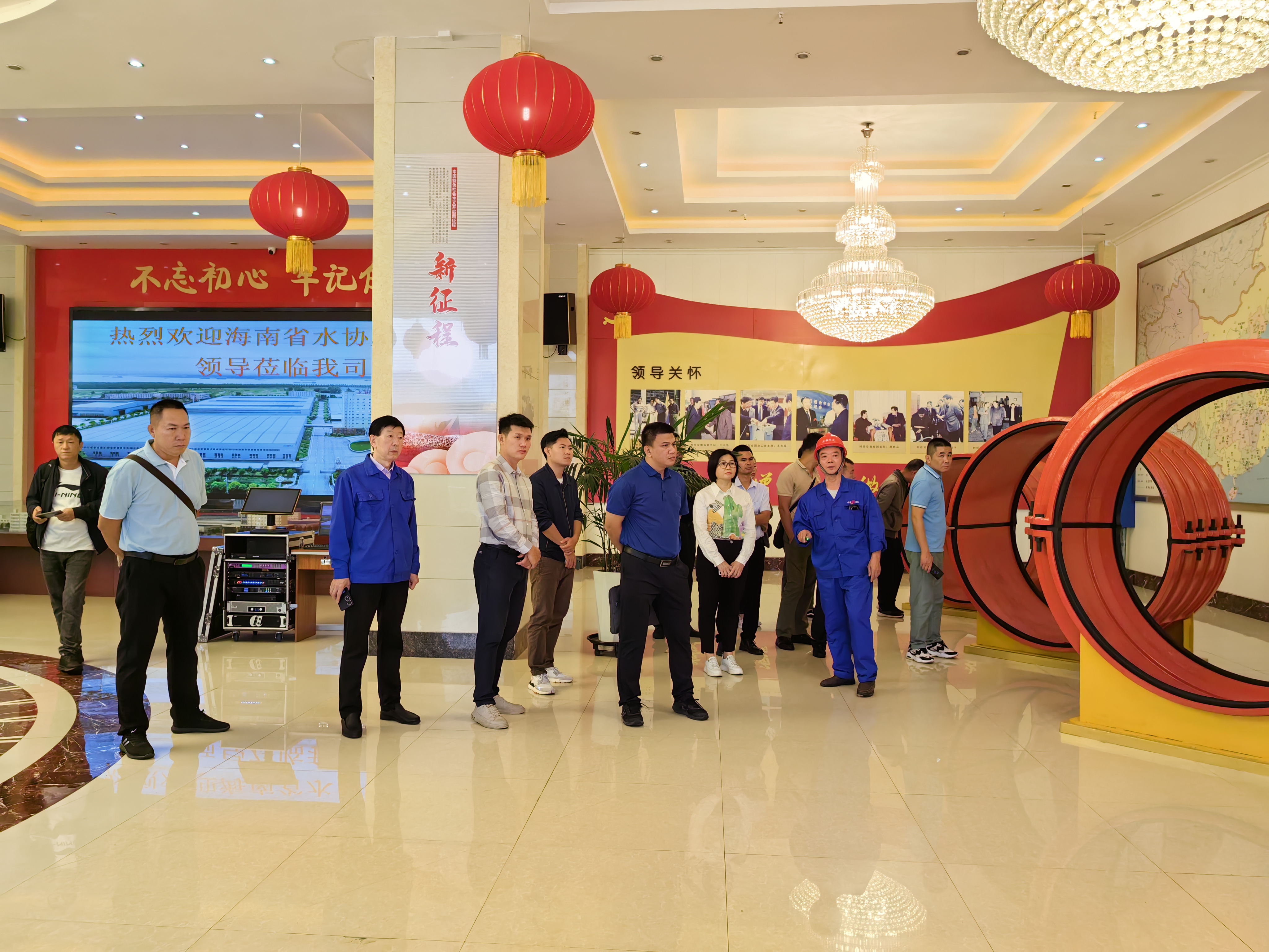 10月26日海南省水協(xié)及水司一行蒞臨我司參觀(guān)考察